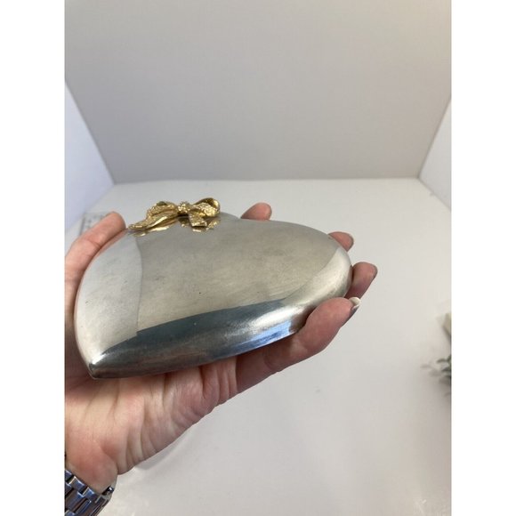 Vintage Silver Tone Heart Shaped Box with Gold Tone Bow Made in Hong Kong - Picture 11 of 11